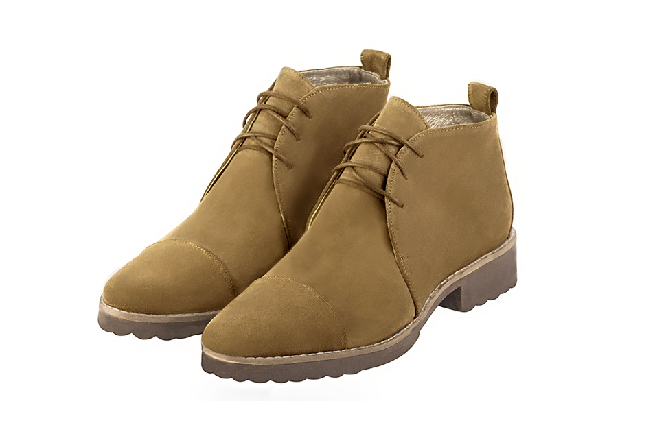Women's camel beige elegant ankle boots, with laces at the front. Round toe. Thick rubber soles - Front view